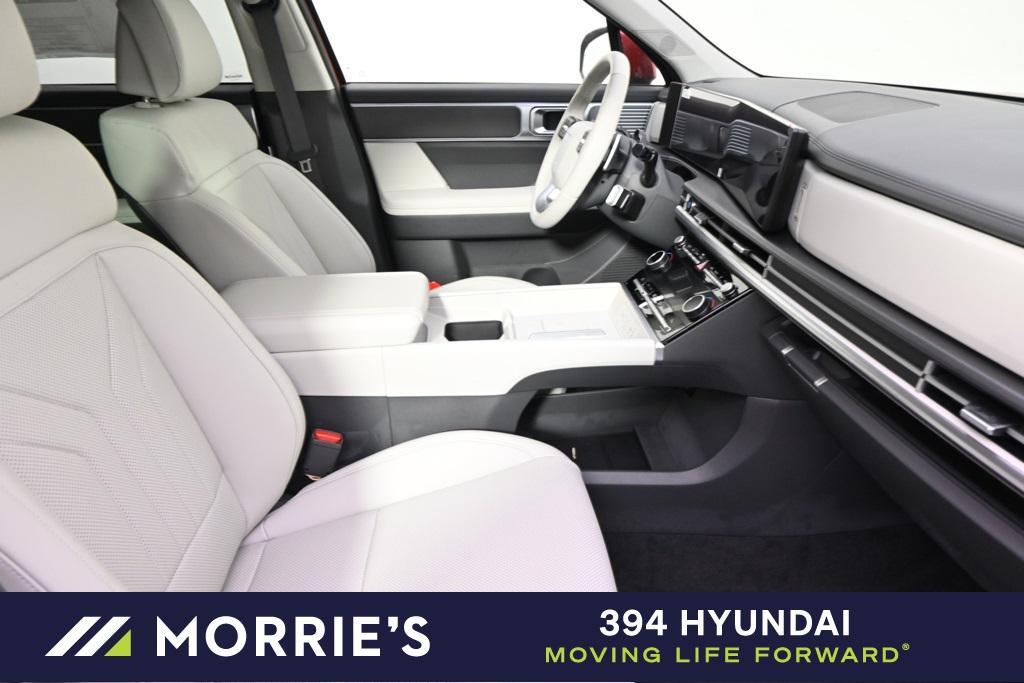 new 2025 Hyundai Santa Fe HEV car, priced at $39,870