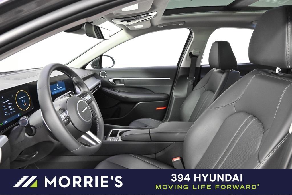 new 2025 Hyundai Sonata Hybrid car, priced at $35,269