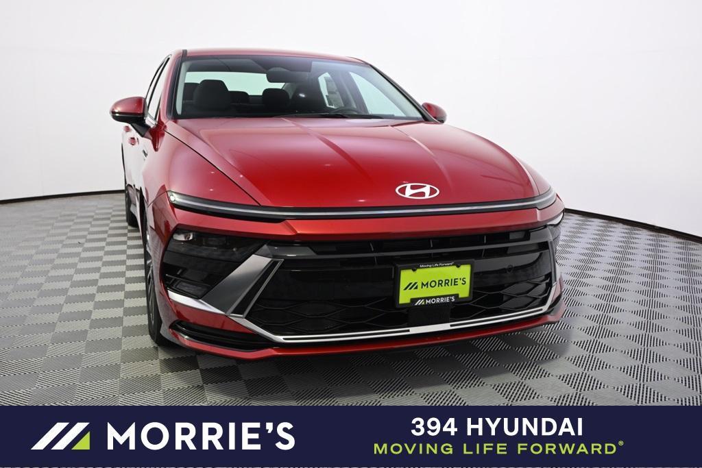 new 2025 Hyundai Sonata Hybrid car, priced at $29,897
