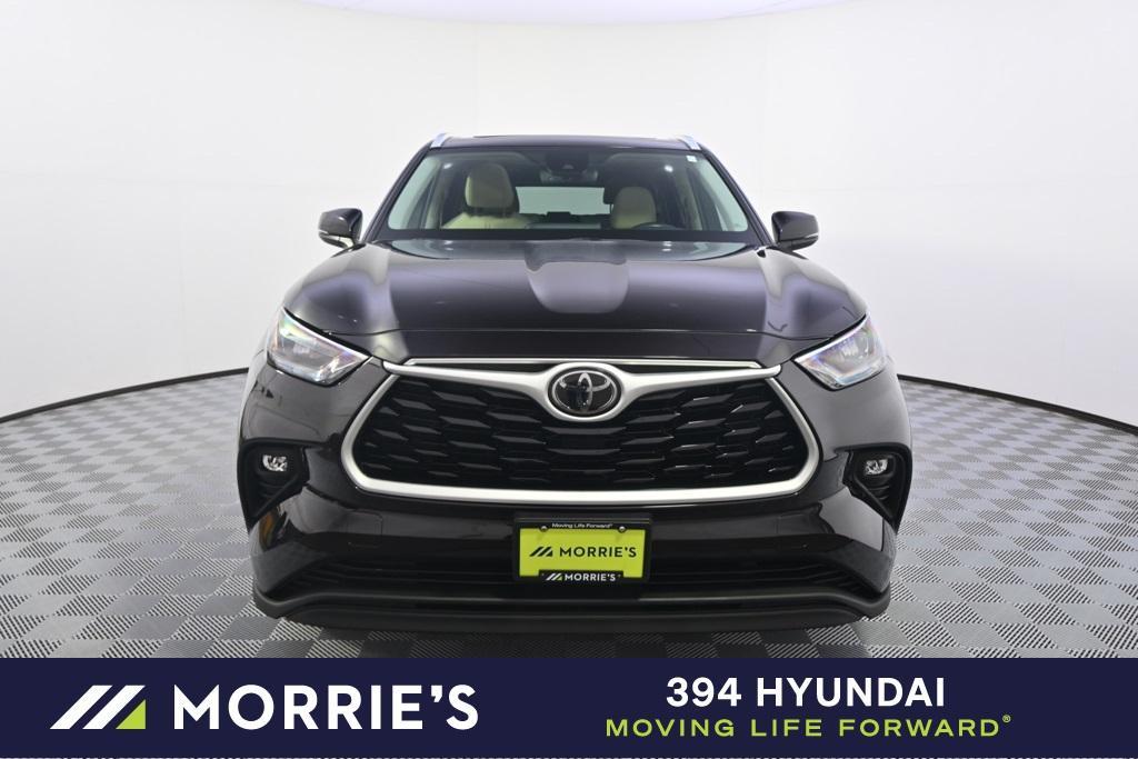 used 2020 Toyota Highlander car, priced at $29,999