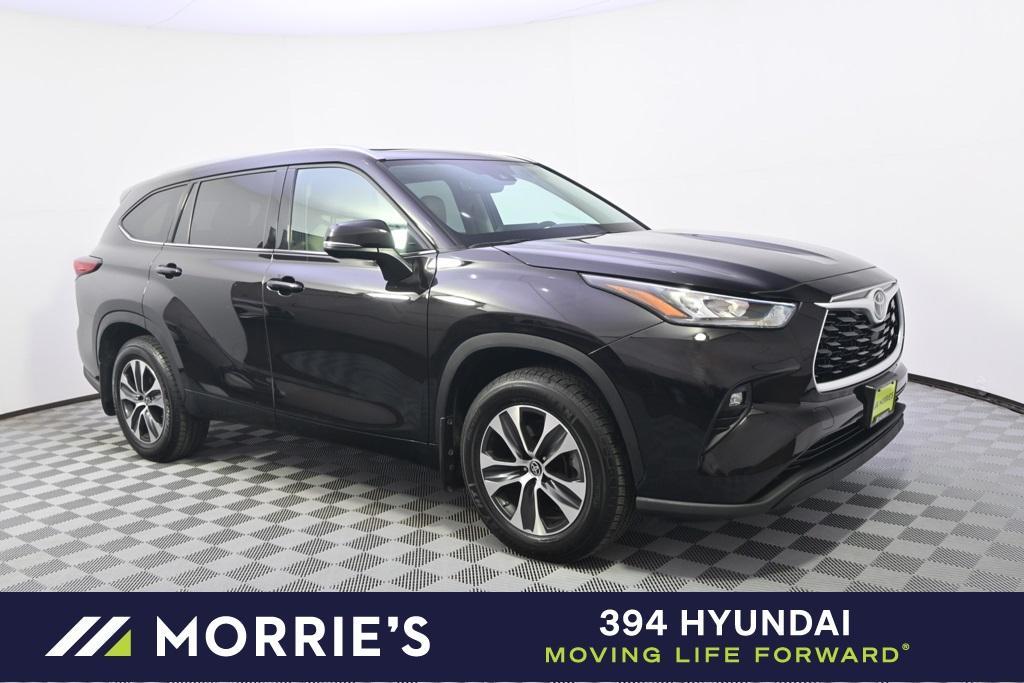 used 2020 Toyota Highlander car, priced at $29,999