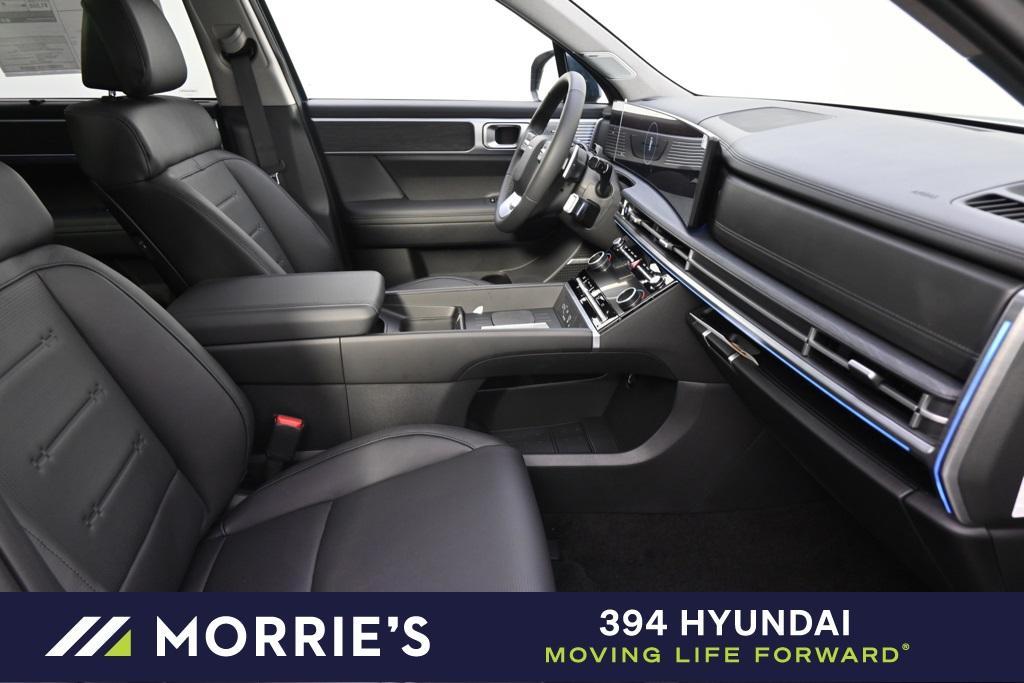 new 2025 Hyundai Santa Fe HEV car, priced at $46,030