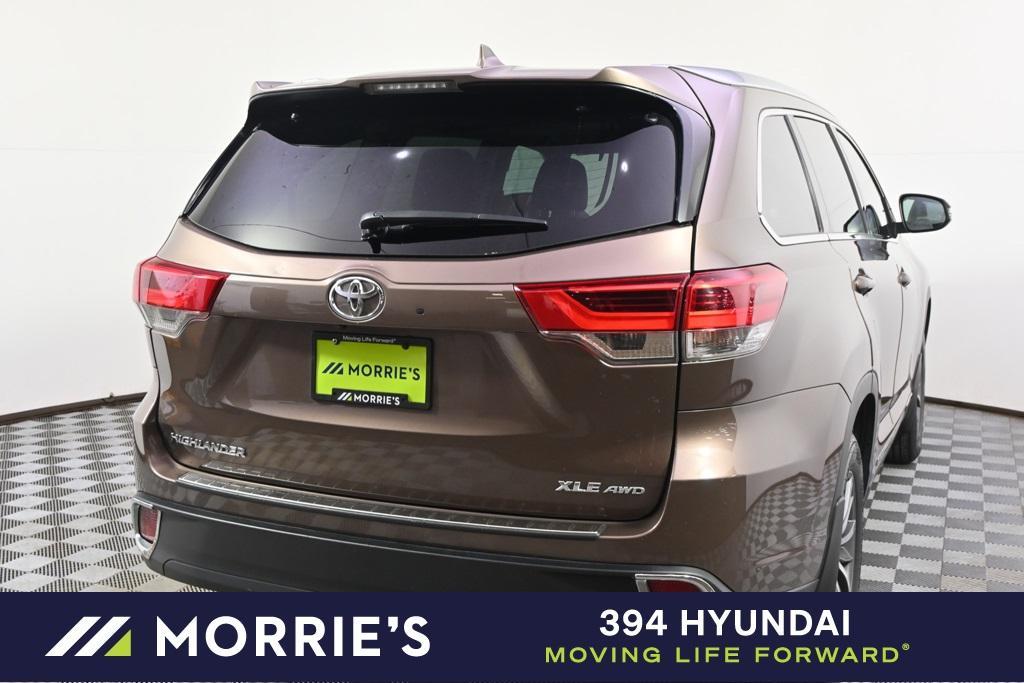 used 2019 Toyota Highlander car, priced at $31,586
