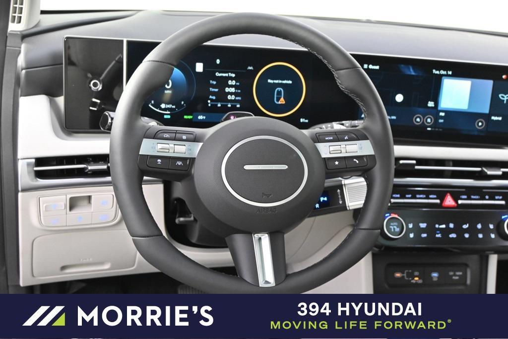 new 2025 Hyundai TUCSON Hybrid car, priced at $37,644