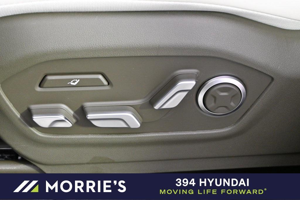 new 2025 Hyundai Santa Fe car, priced at $47,723