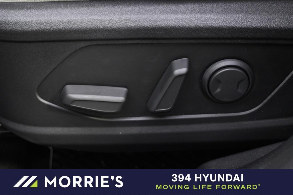 new 2025 Hyundai TUCSON Hybrid car, priced at $38,541