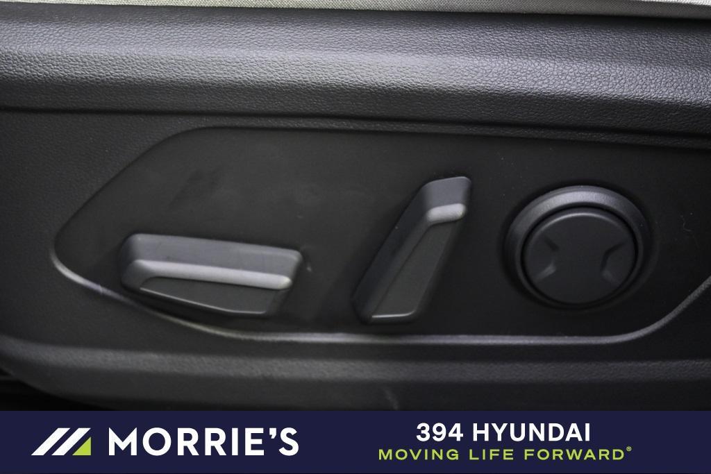 new 2025 Hyundai TUCSON Hybrid car, priced at $38,881