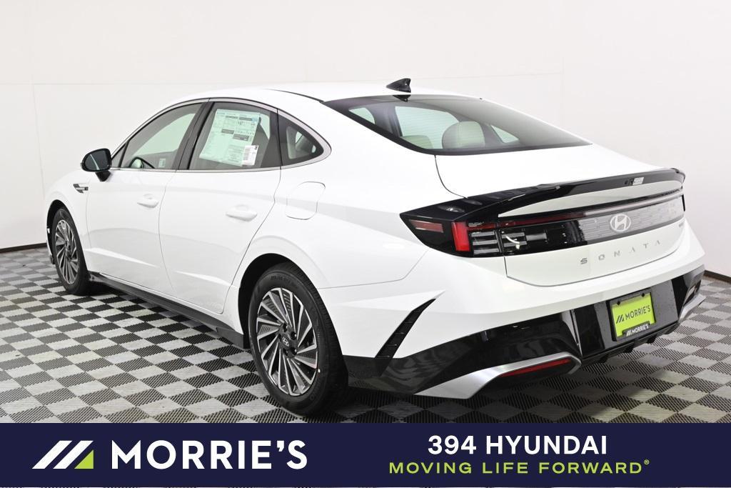 new 2025 Hyundai Sonata Hybrid car, priced at $30,896