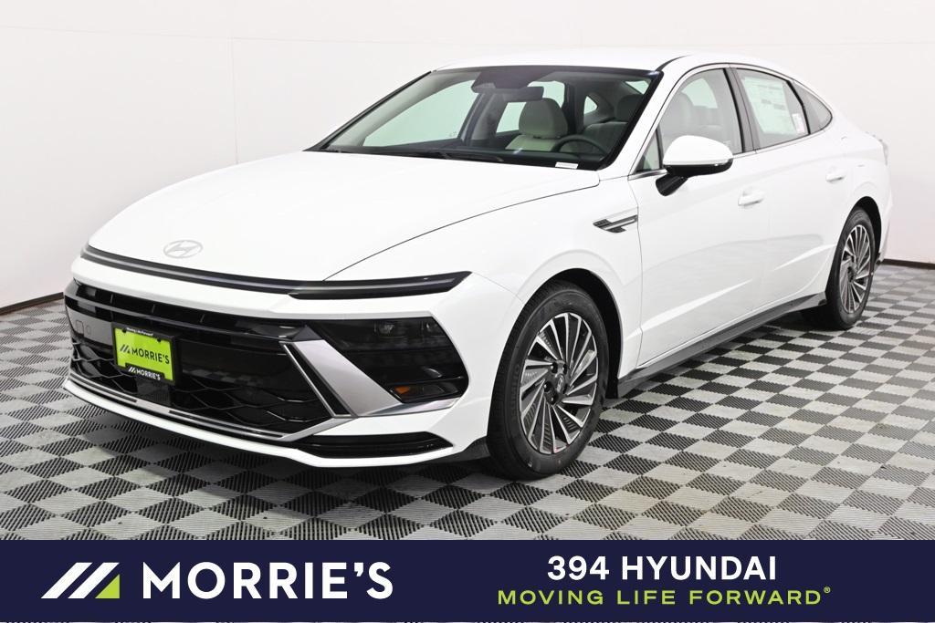new 2025 Hyundai Sonata Hybrid car, priced at $31,396
