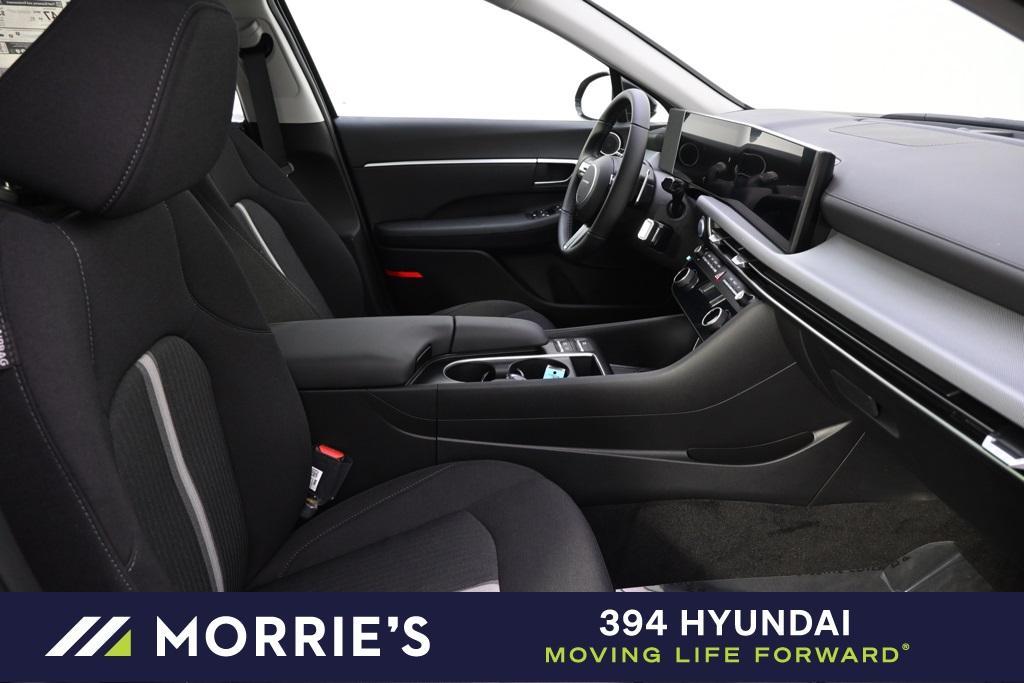 new 2026 Hyundai Sonata Hybrid car, priced at $32,917