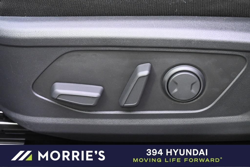 new 2025 Hyundai TUCSON Hybrid car, priced at $33,628