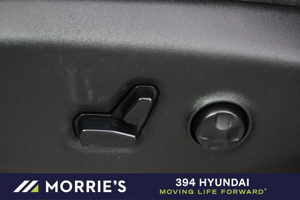 used 2020 Chrysler Pacifica car, priced at $21,998