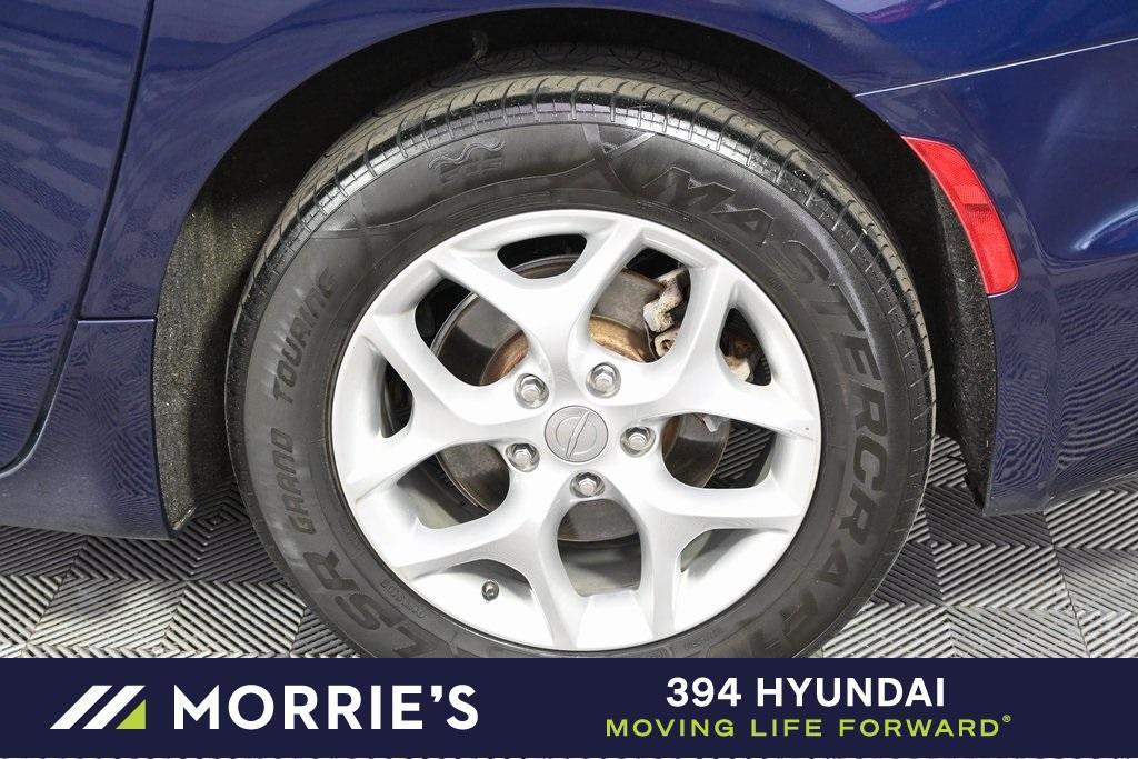 used 2020 Chrysler Pacifica car, priced at $21,998