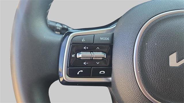 used 2022 Kia Sorento car, priced at $29,699