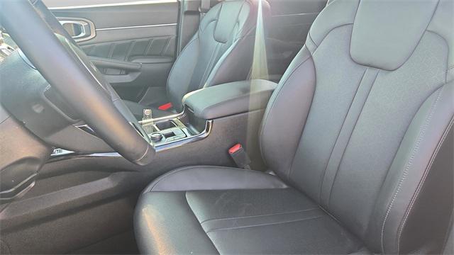 used 2022 Kia Sorento car, priced at $29,699