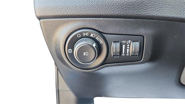 used 2019 Jeep Compass car, priced at $18,999