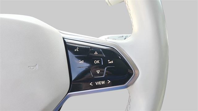 used 2021 Volkswagen ID.4 car, priced at $18,999