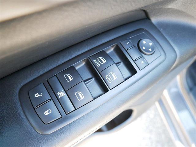 used 2014 Jeep Grand Cherokee car, priced at $14,999