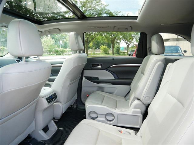 used 2016 Toyota Highlander car, priced at $15,499