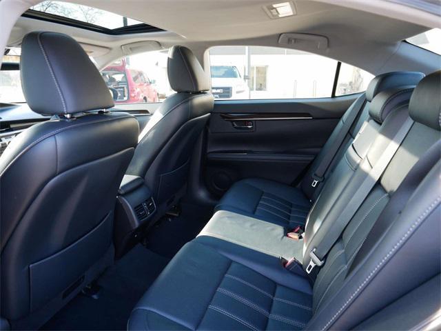 used 2016 Lexus ES 350 car, priced at $18,999