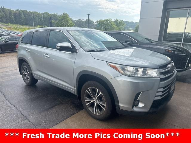 used 2018 Toyota Highlander car, priced at $19,999