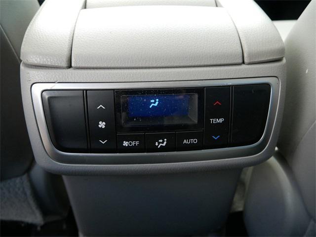 used 2015 Toyota Highlander car, priced at $18,999
