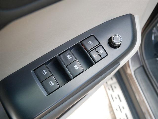 used 2015 Toyota Highlander car, priced at $18,999