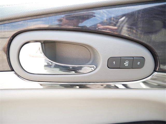 used 2015 Buick Enclave car, priced at $9,999