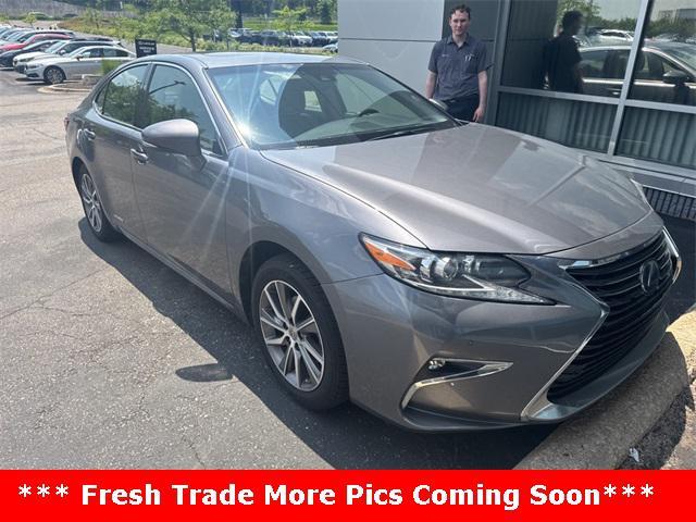 used 2016 Lexus ES 300h car, priced at $17,999