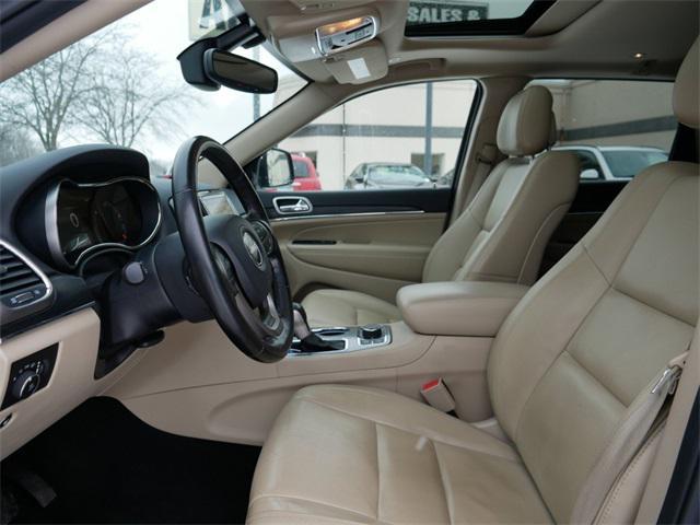 used 2020 Jeep Grand Cherokee car, priced at $18,599