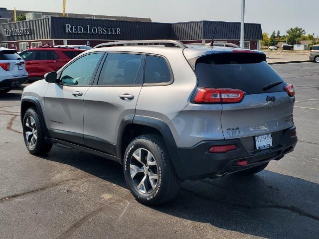 used 2016 Jeep Cherokee car