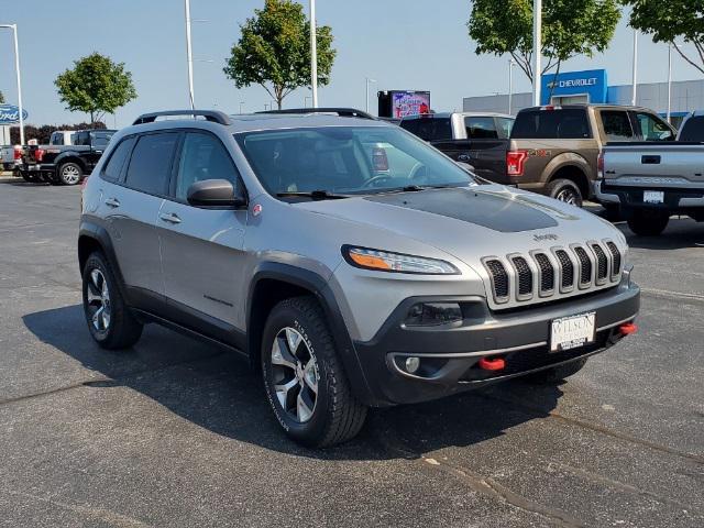 used 2016 Jeep Cherokee car