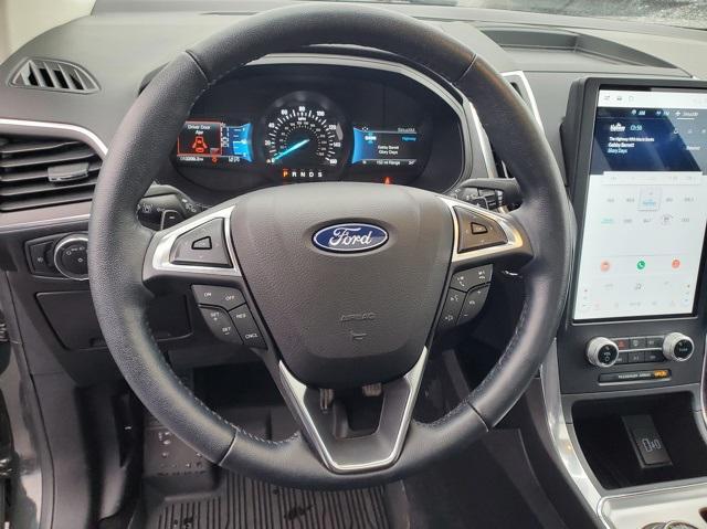 used 2023 Ford Edge car, priced at $30,900