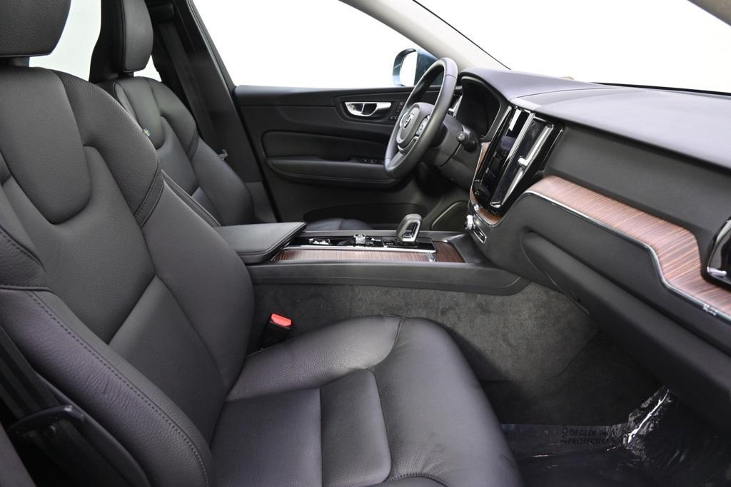 used 2022 Volvo XC60 car, priced at $29,777