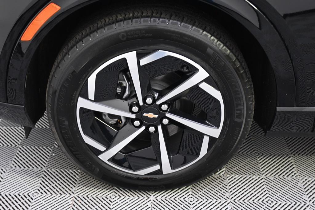 used 2025 Chevrolet Equinox EV car, priced at $23,960