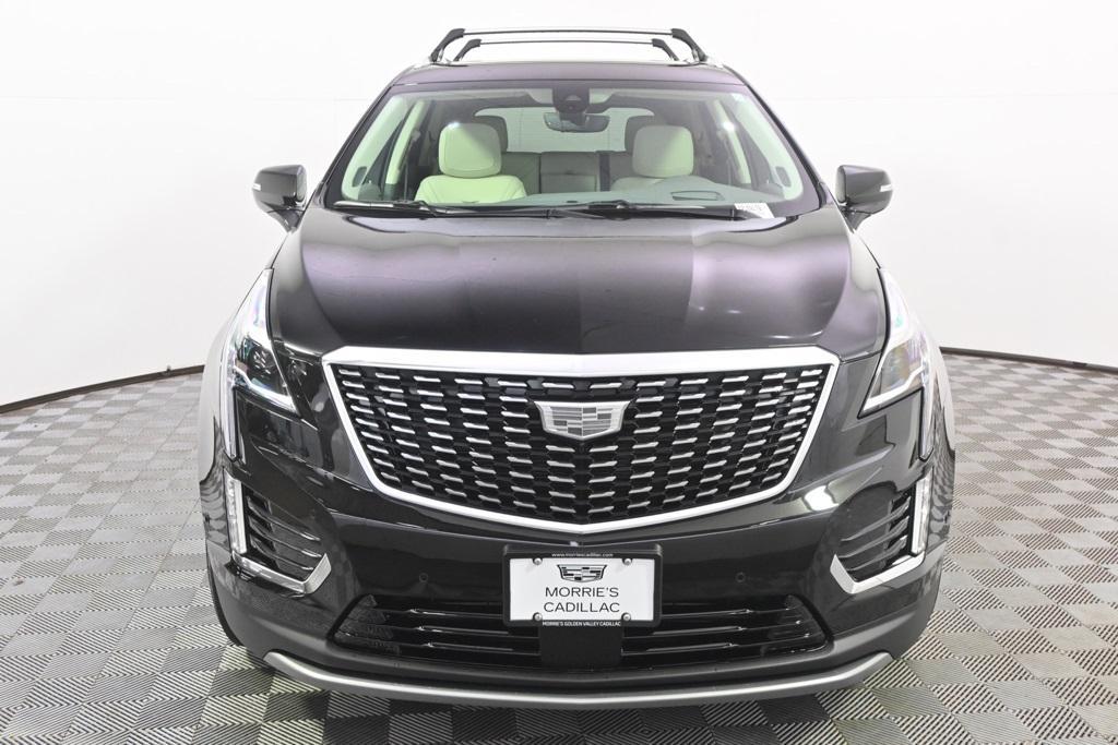 new 2025 Cadillac XT5 car, priced at $60,384