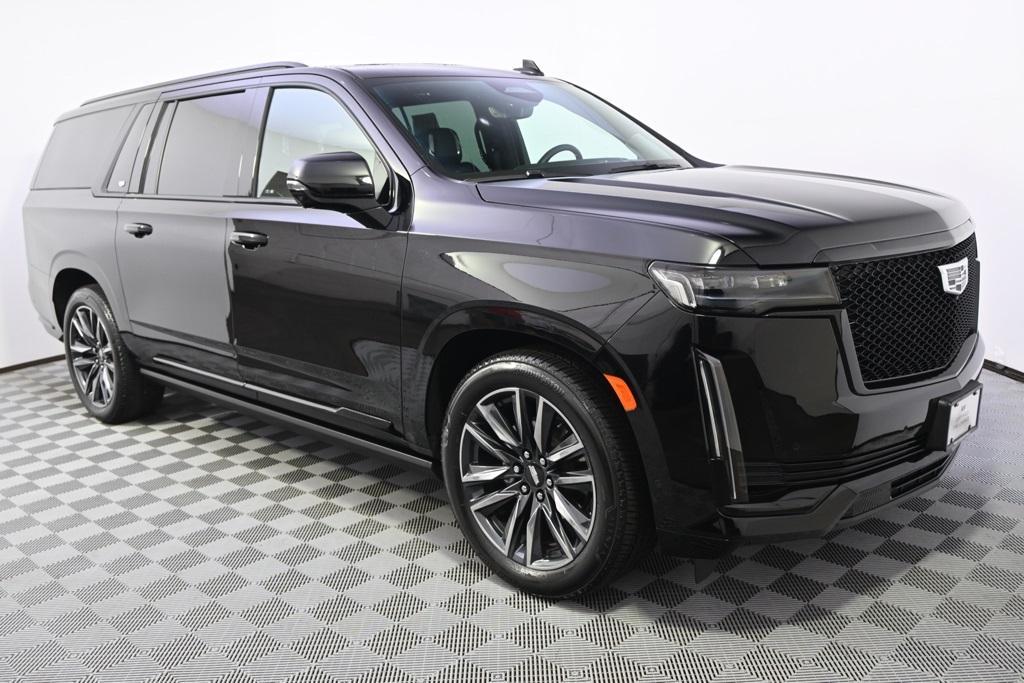 used 2022 Cadillac Escalade ESV car, priced at $84,998