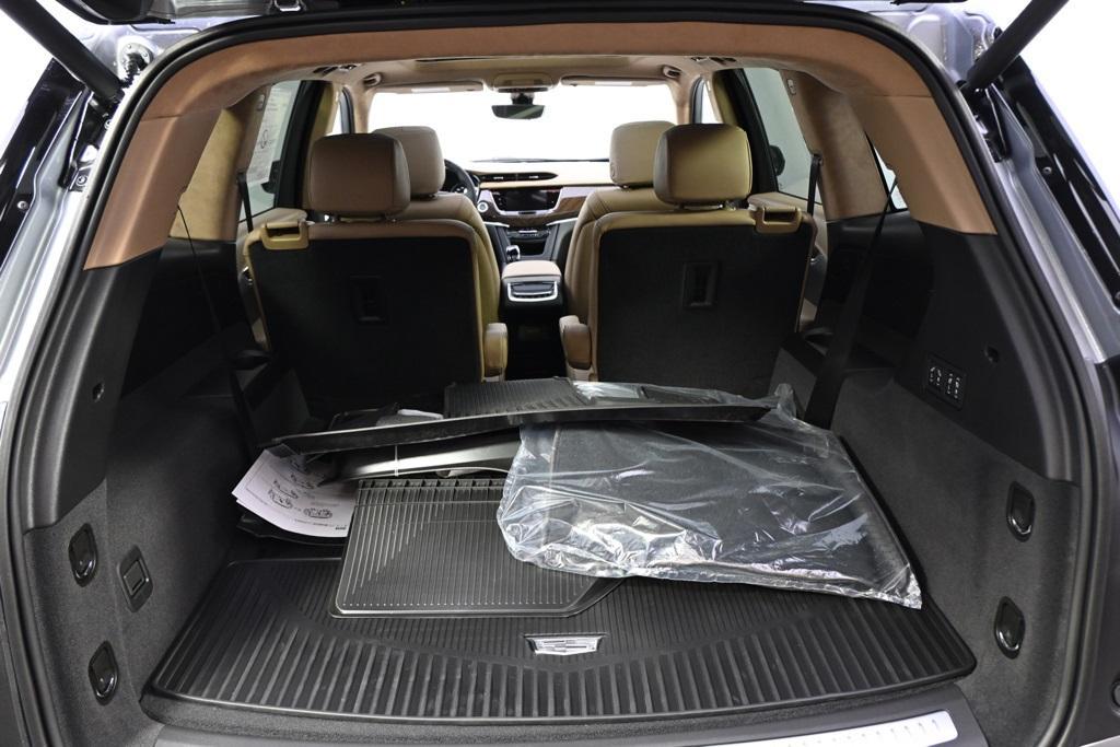 new 2025 Cadillac XT6 car, priced at $75,884