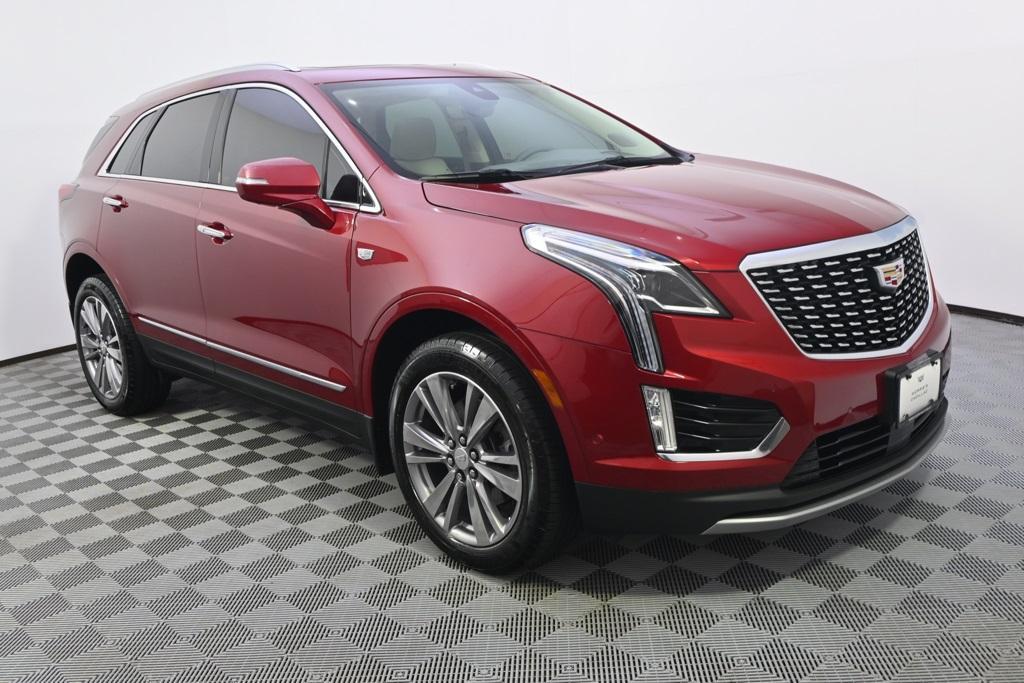 used 2023 Cadillac XT5 car, priced at $34,555