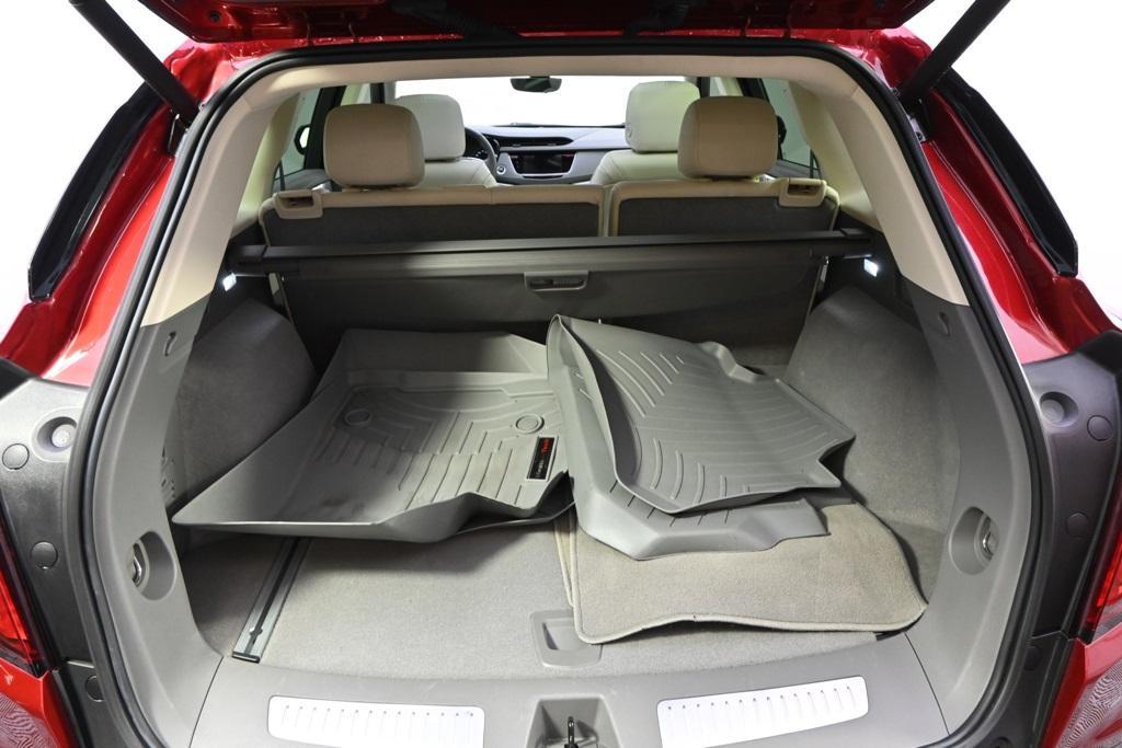 used 2023 Cadillac XT5 car, priced at $34,555