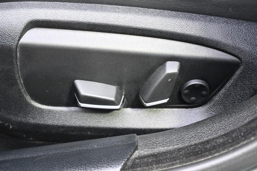 used 2016 BMW 528 car, priced at $9,990