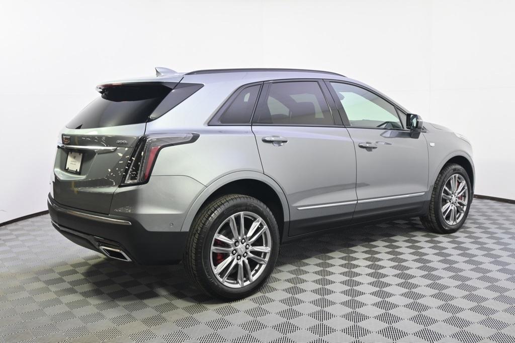 new 2025 Cadillac XT5 car, priced at $63,005