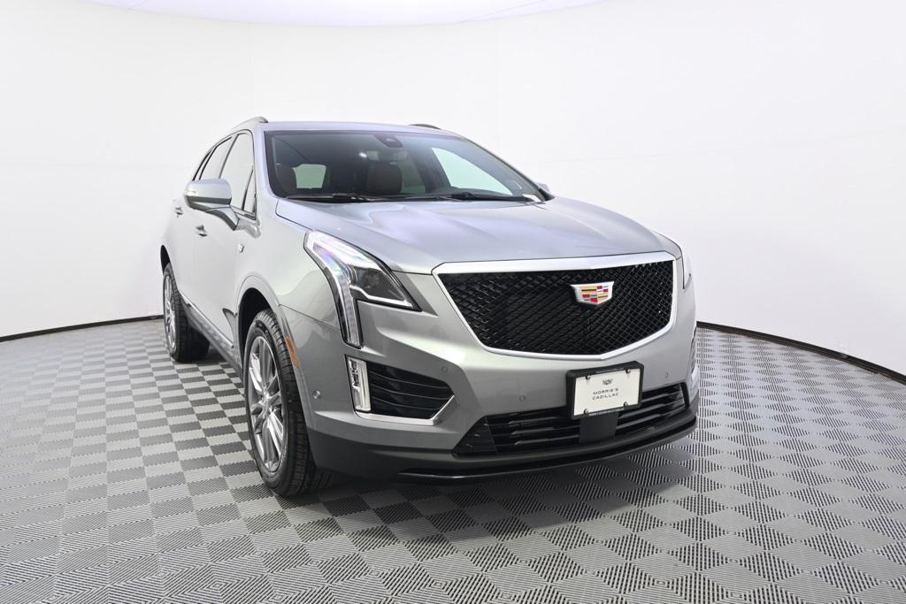 new 2025 Cadillac XT5 car, priced at $63,005