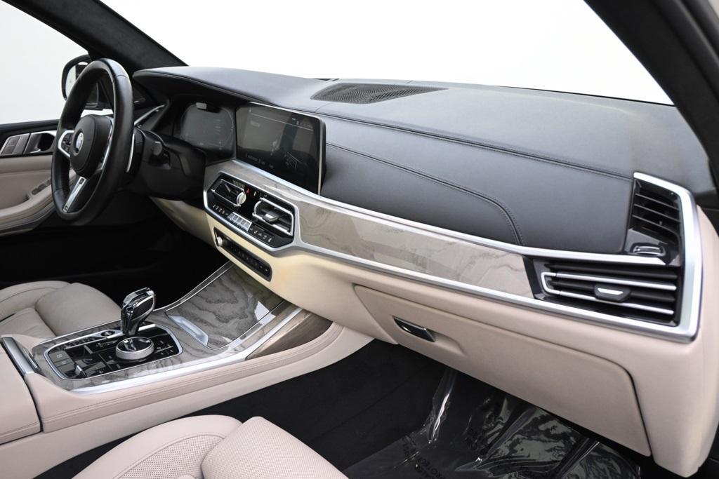 used 2021 BMW X7 car, priced at $43,998