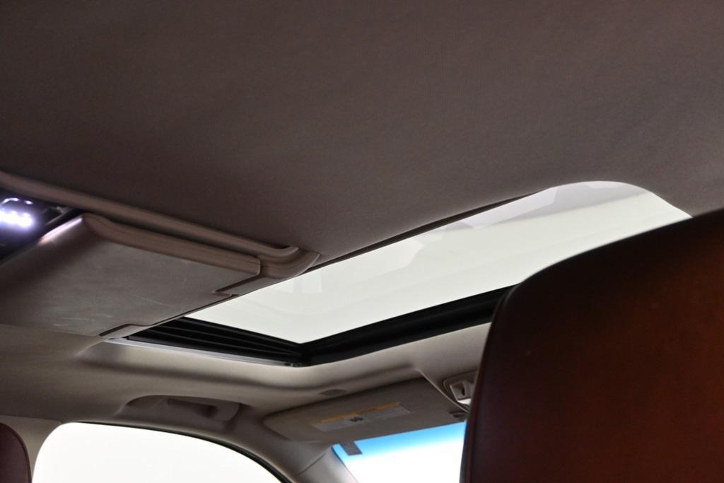 used 2019 Cadillac Escalade ESV car, priced at $27,998