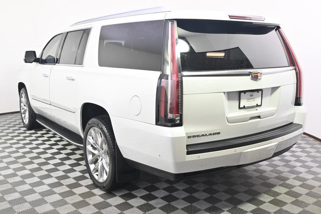 used 2019 Cadillac Escalade ESV car, priced at $27,998