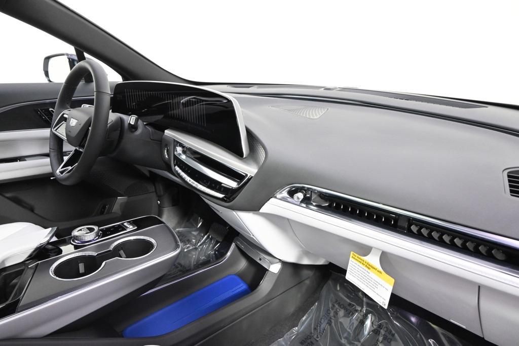 new 2025 Cadillac LYRIQ car, priced at $65,610