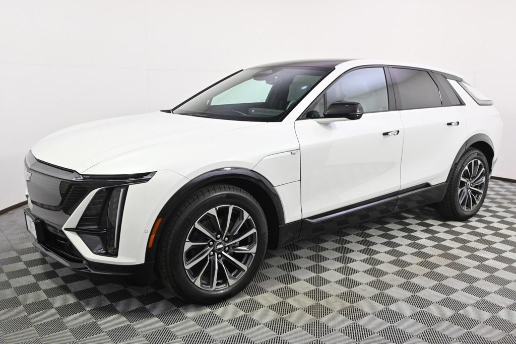 new 2025 Cadillac LYRIQ car, priced at $65,610