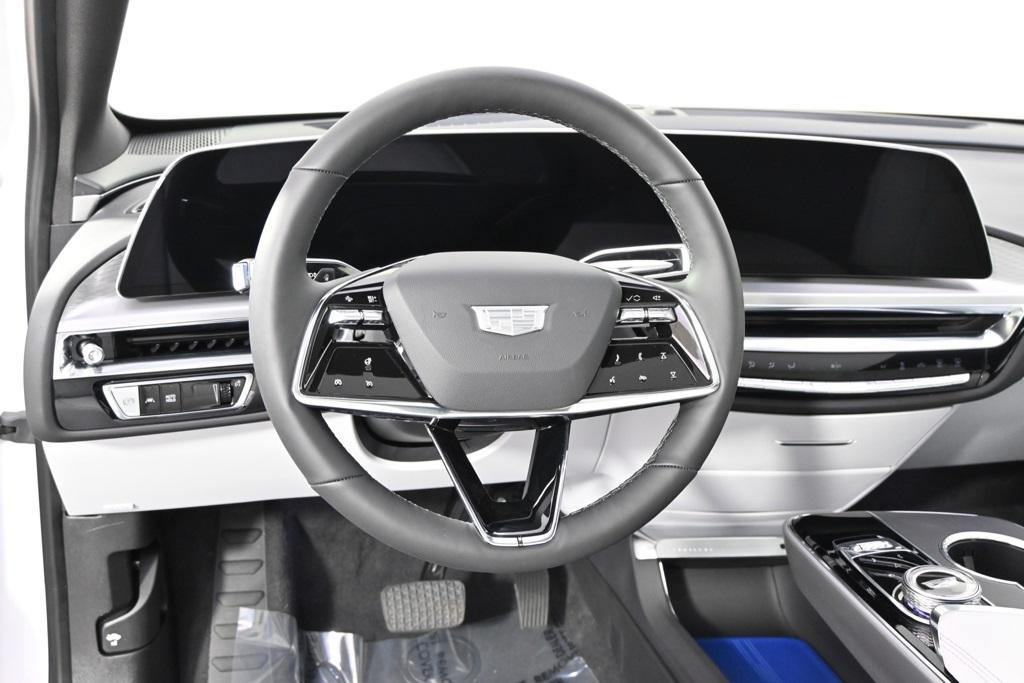 new 2025 Cadillac LYRIQ car, priced at $65,610