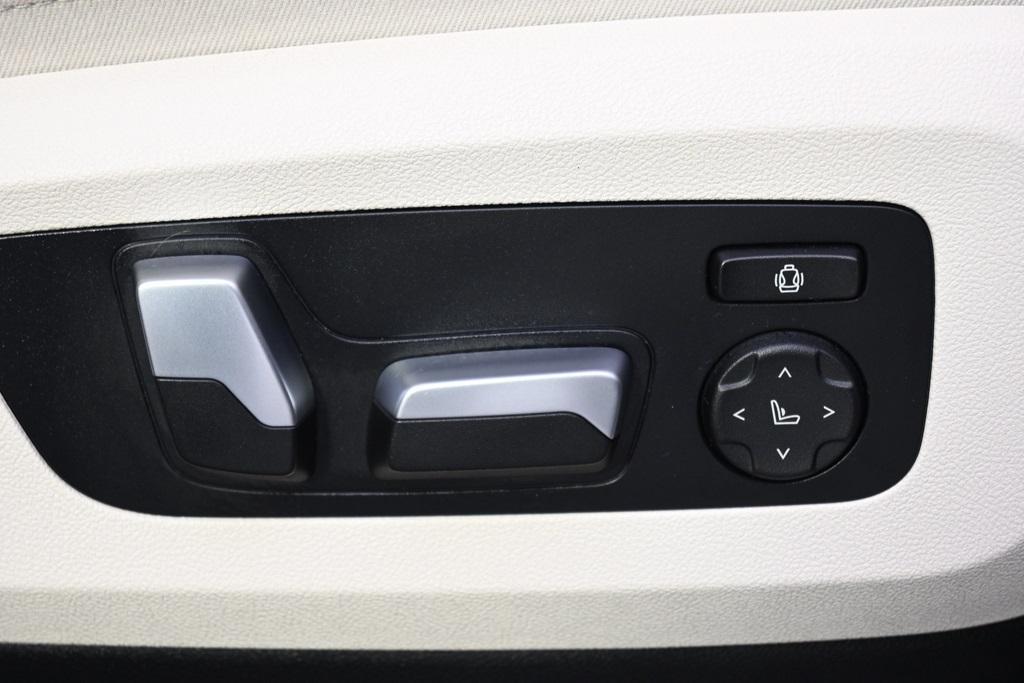 used 2021 BMW X5 car, priced at $41,998